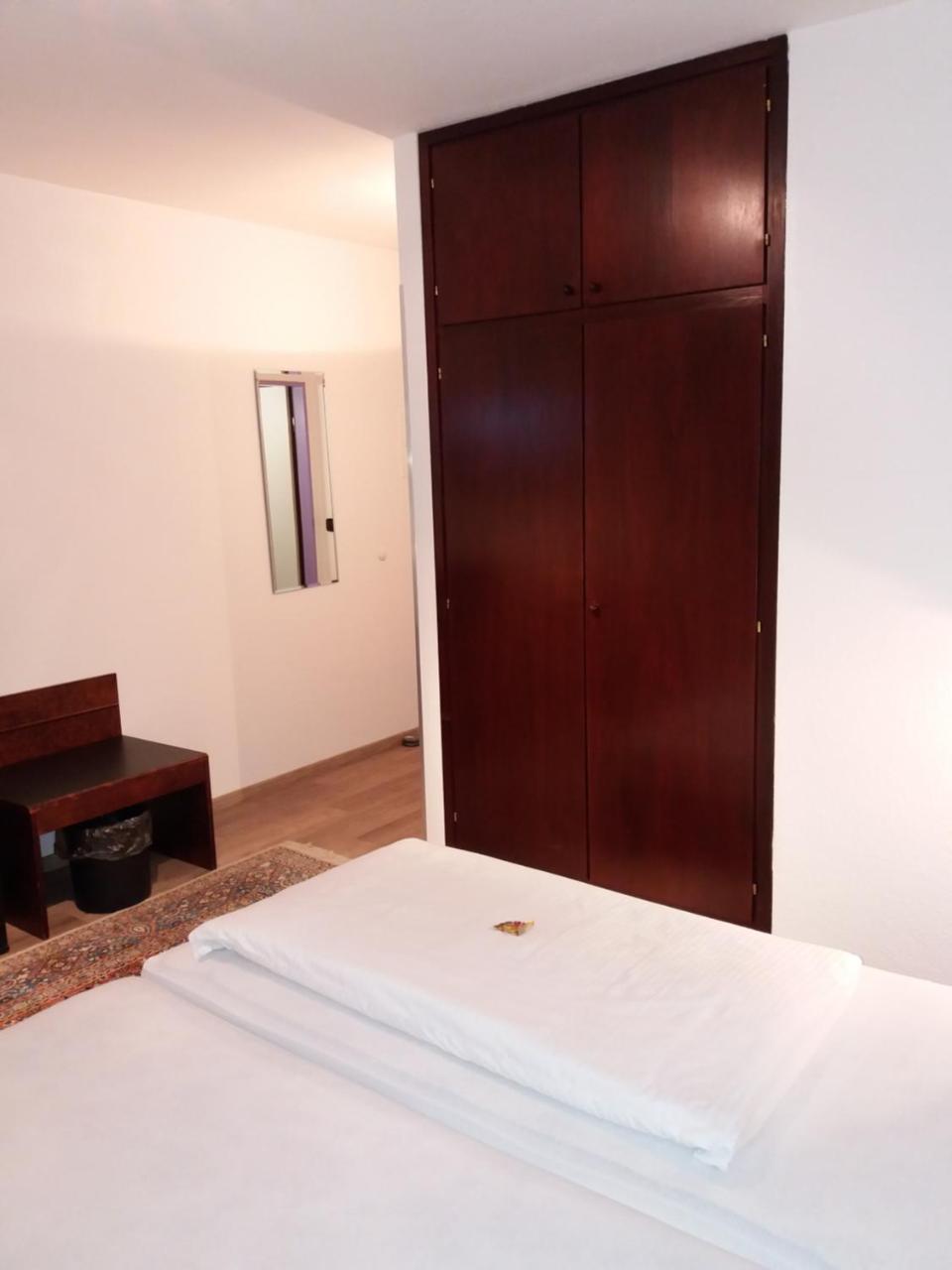 Hotel Aris Sarstedt Exterior photo